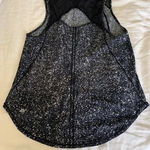 Lululemon tank - Size 8 - like new